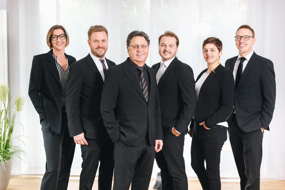 Team-Lohmann-Bestattungen# Außenaufnahme Bestattungen Lohmann